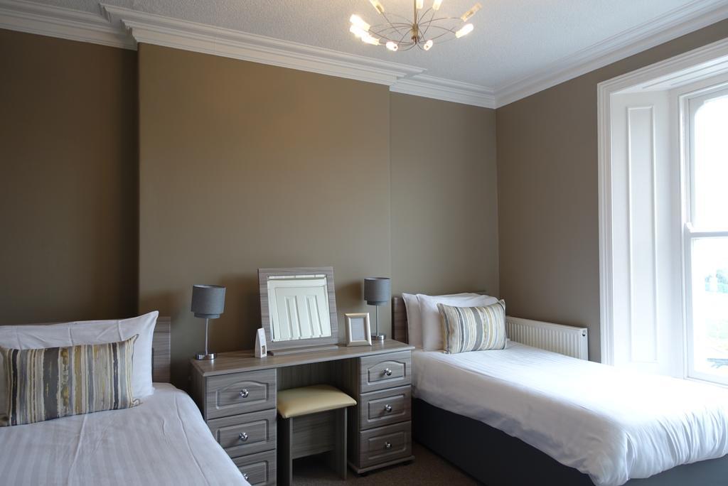 Gasthuis Bay Court 3*